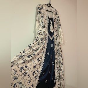 Victorian Women’s dress Costume Large